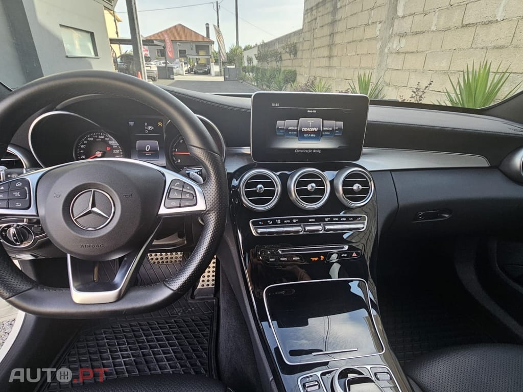 Mercedes-Benz C 250 (BlueTEC) d Station 7G-TRONIC AMG Line