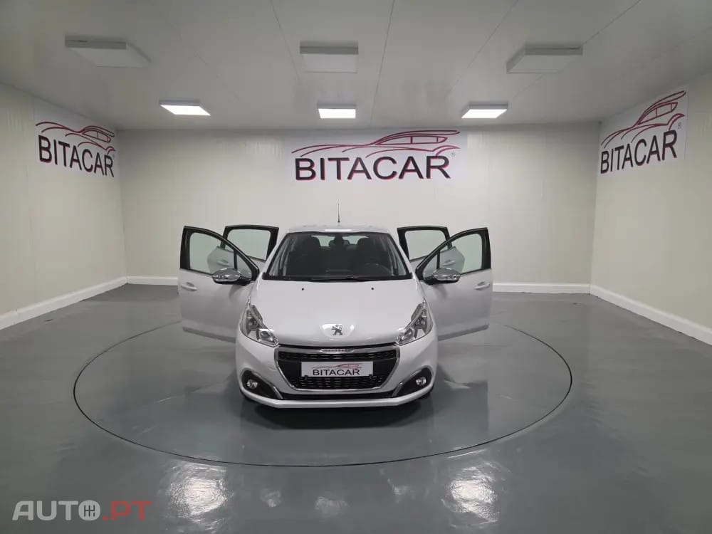 Peugeot 208 1.6 BlueHDi Allure