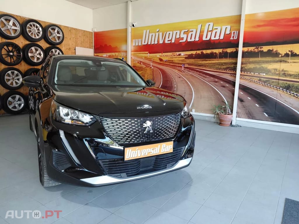 Peugeot 2008 1.2 PureTech Allure Pack