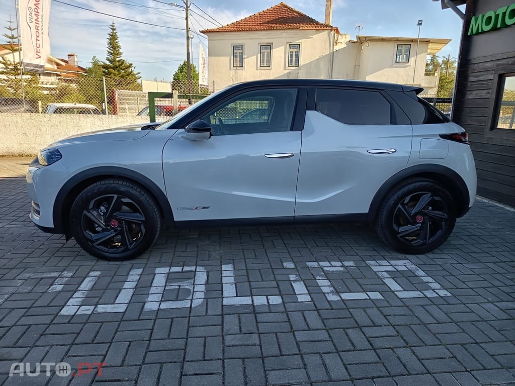 DS DS3 Crossback E-Tense Performance Line