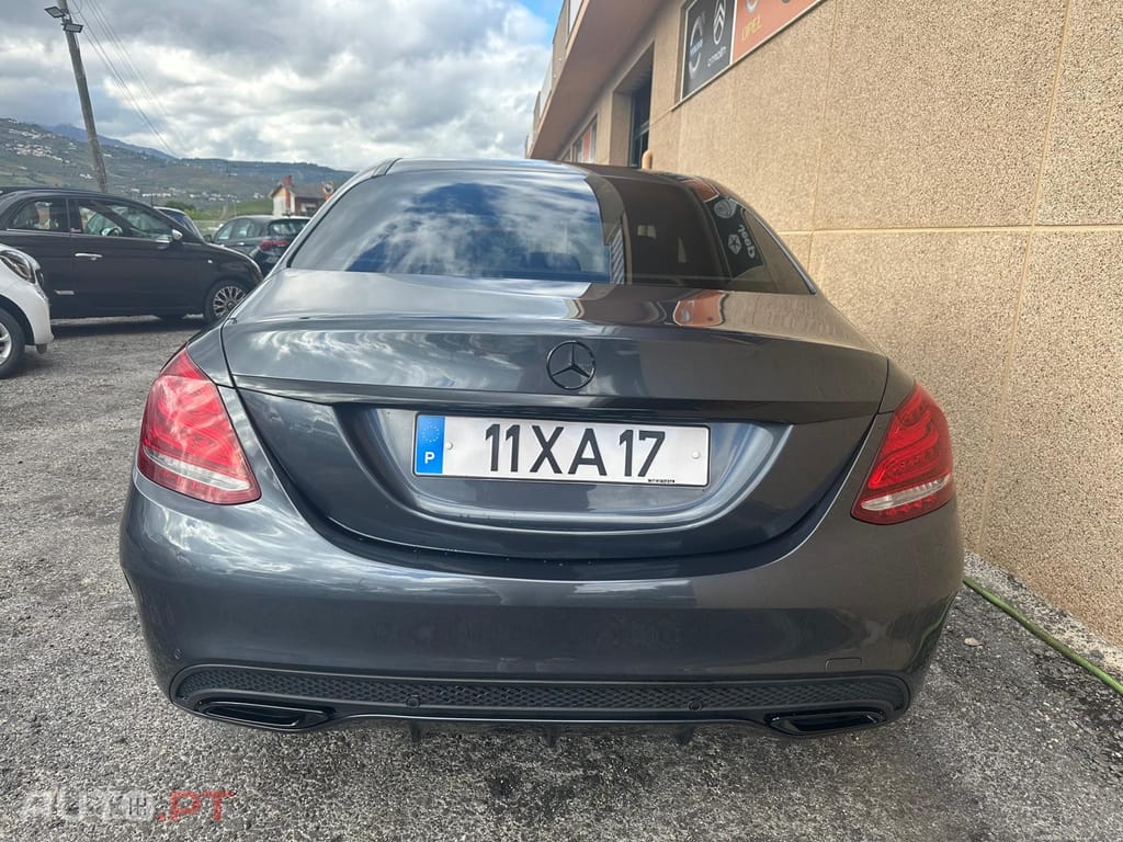 Mercedes-Benz C 220 Bluetec AMG LINE