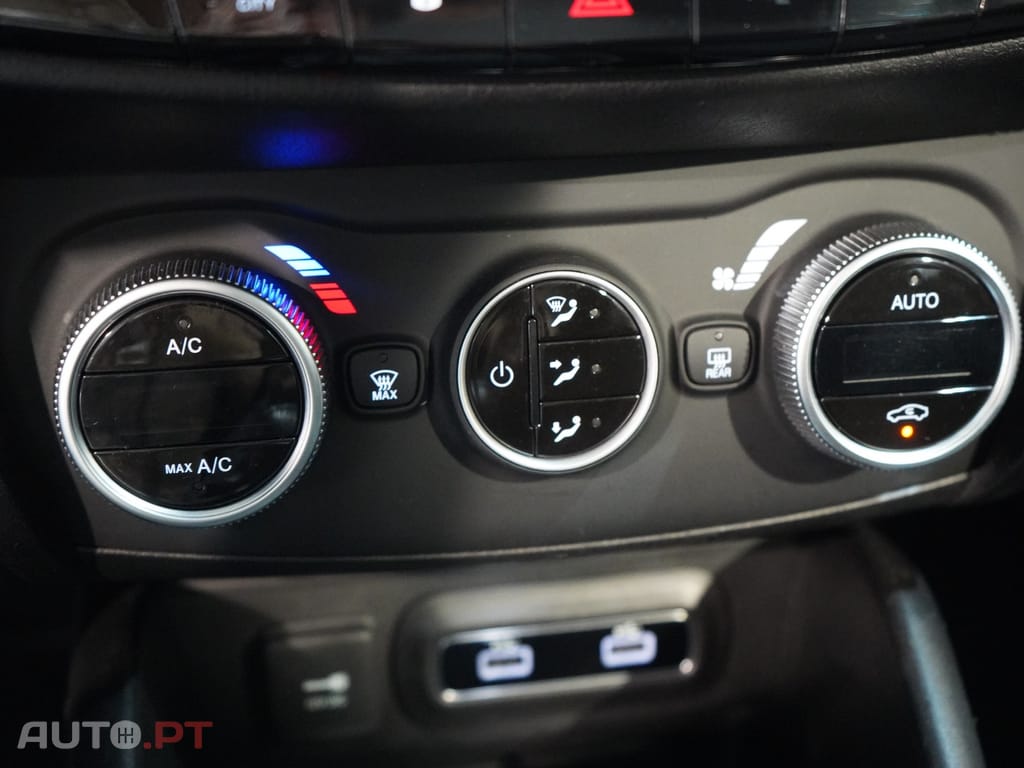 Fiat Tipo 1.3 M-Jet Lounge