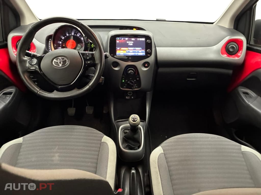Toyota Aygo 1.0 VVT-i x