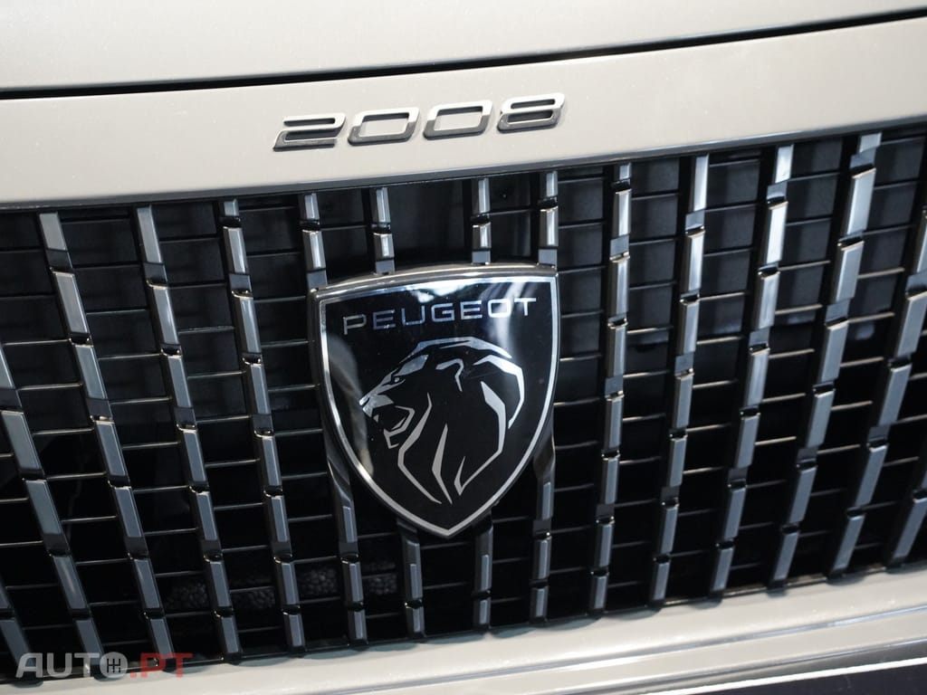 Peugeot 2008 1.2 PureTech Allure