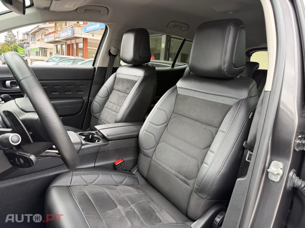 Citroen C5 Aircross 1.6 Hybrid Shine e-EAT8