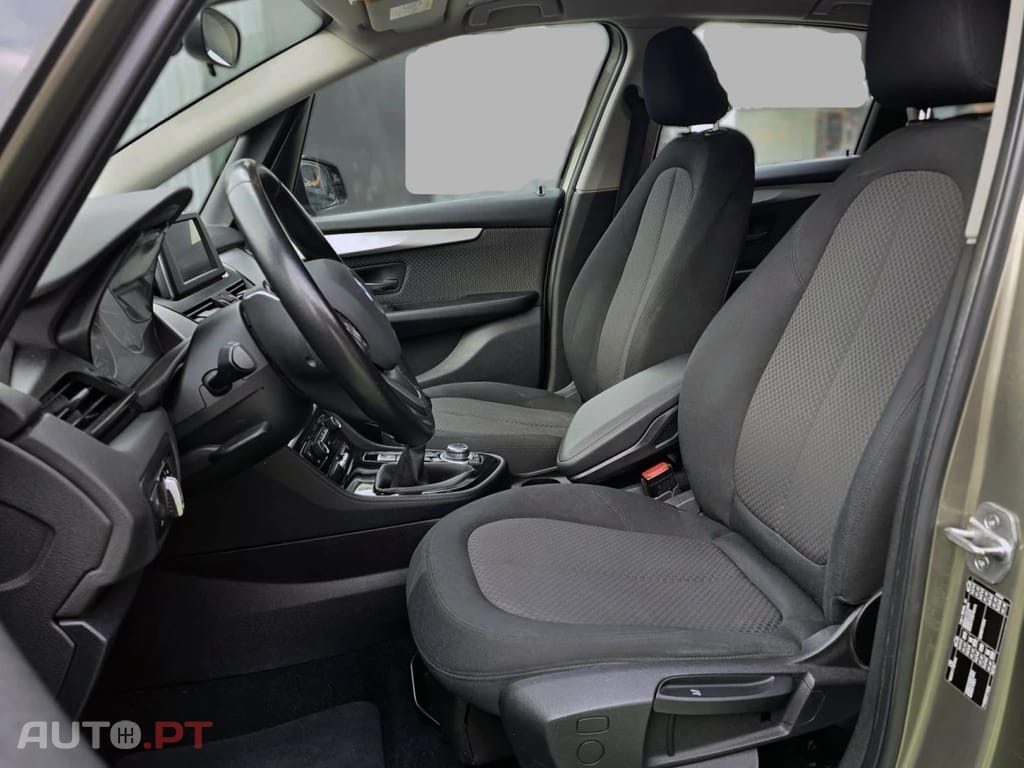 BMW 216 d CORPORATE BUSINESS EDITION