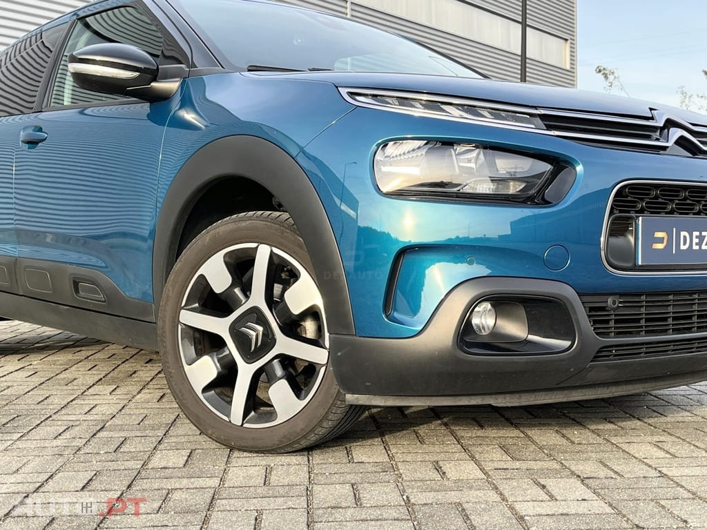 Citroen C4 Cactus Pure Tech 110 Stop&Start EAT6 Shine
