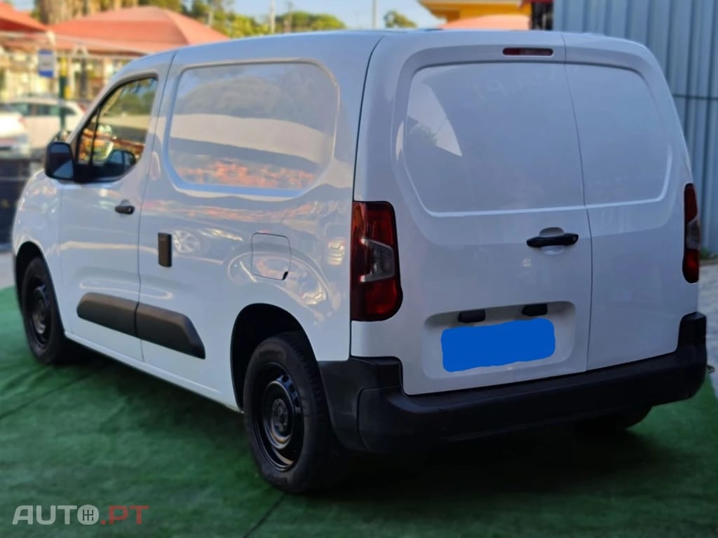 Peugeot Partner TEPEE 1.5BlueHDi 75