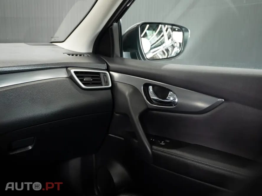 Nissan Qashqai 1.5 dCi N-Connecta