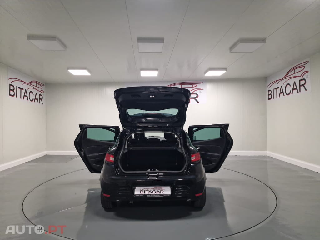 Renault Clio 0.9 TCE LIMITED GPS