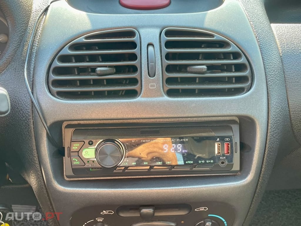 Peugeot 206 2.0 HDi XA