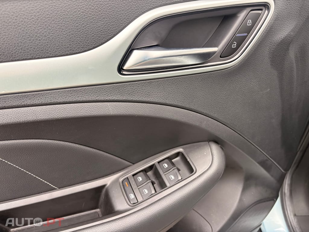 MG ZS EV 44.5 kWh Luxury