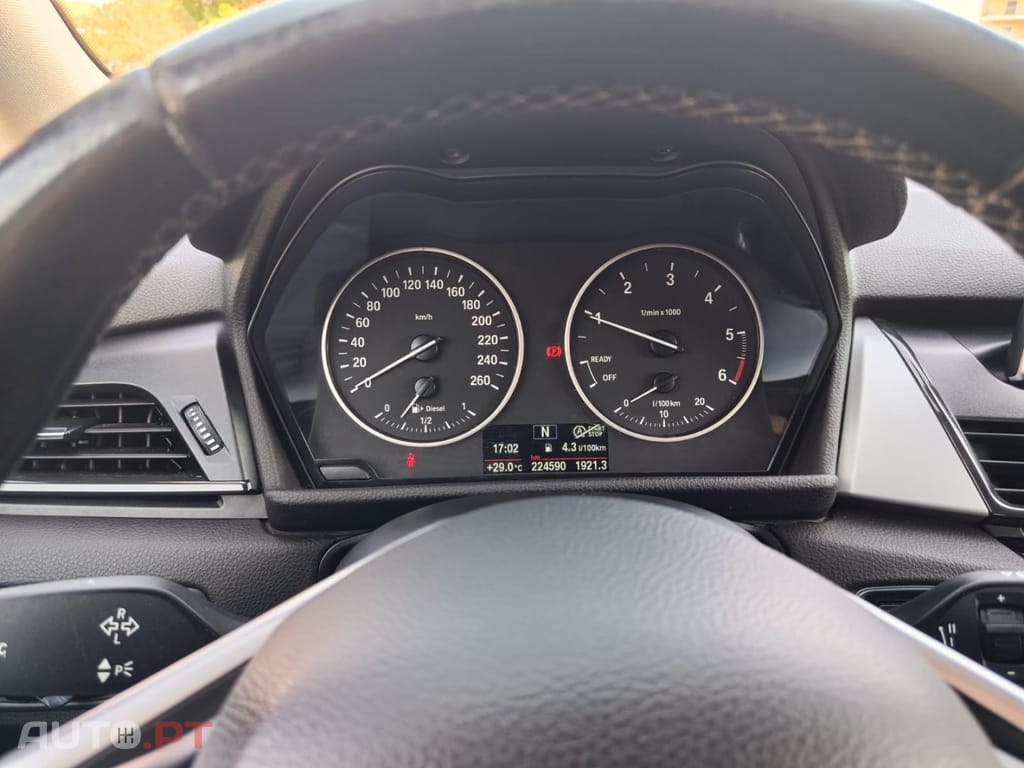 BMW 216 d Advantage