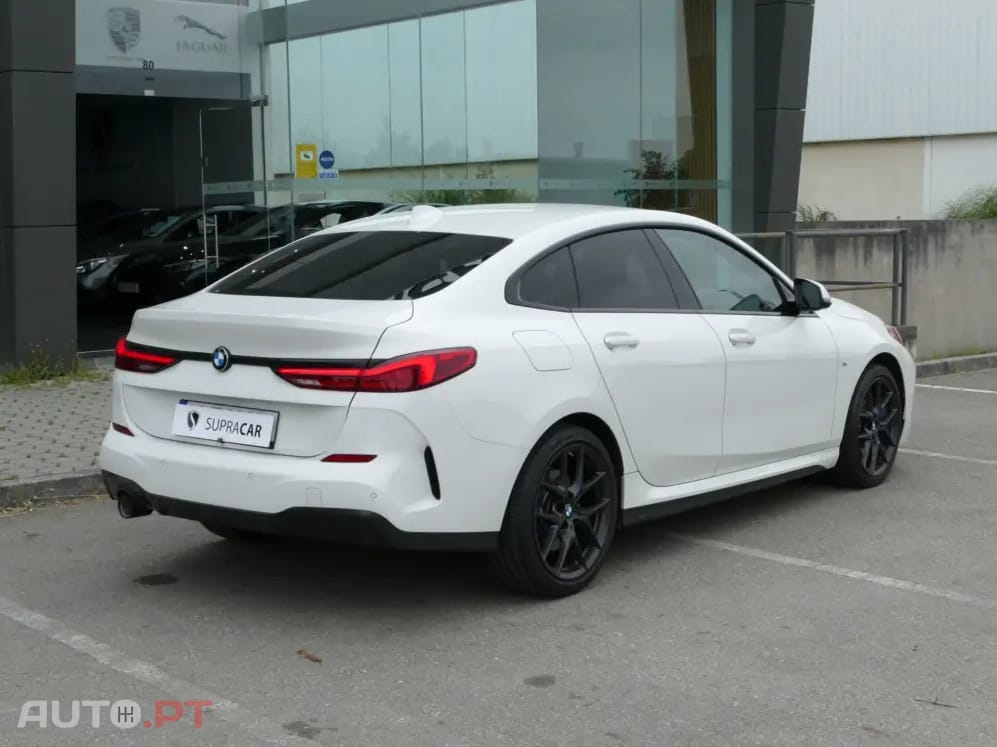 BMW 216 d Pack Desportivo M