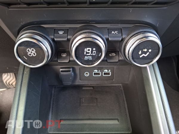 Renault Clio TCe 100 Bi-Fuel Techno