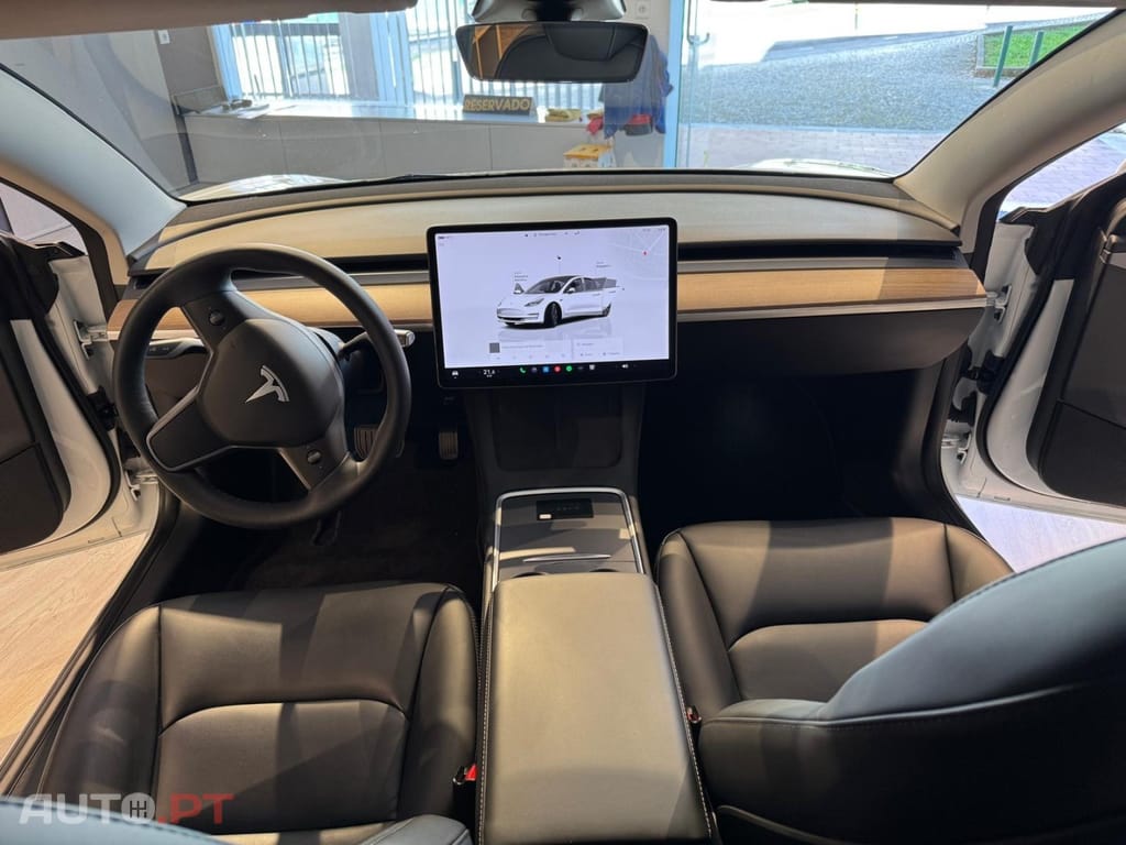 Tesla Model 3 Long Range Tração Integral
