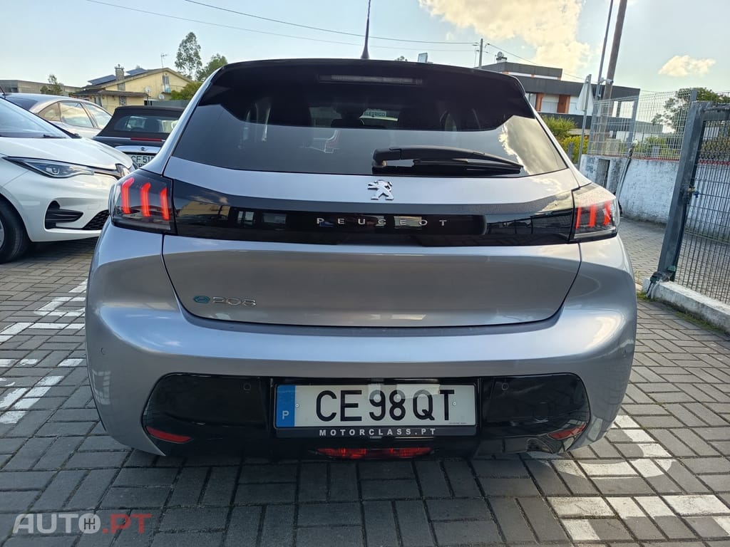 Peugeot E-208 50 kWh Allure