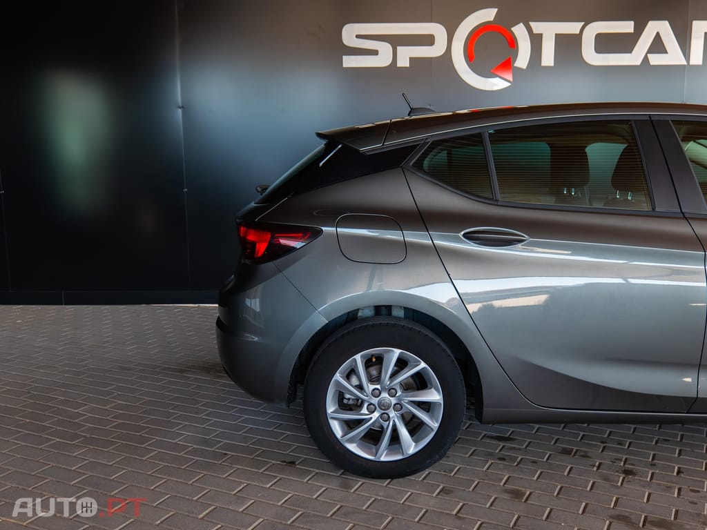 Opel Astra 1.6 CDTI Dynamic S/S