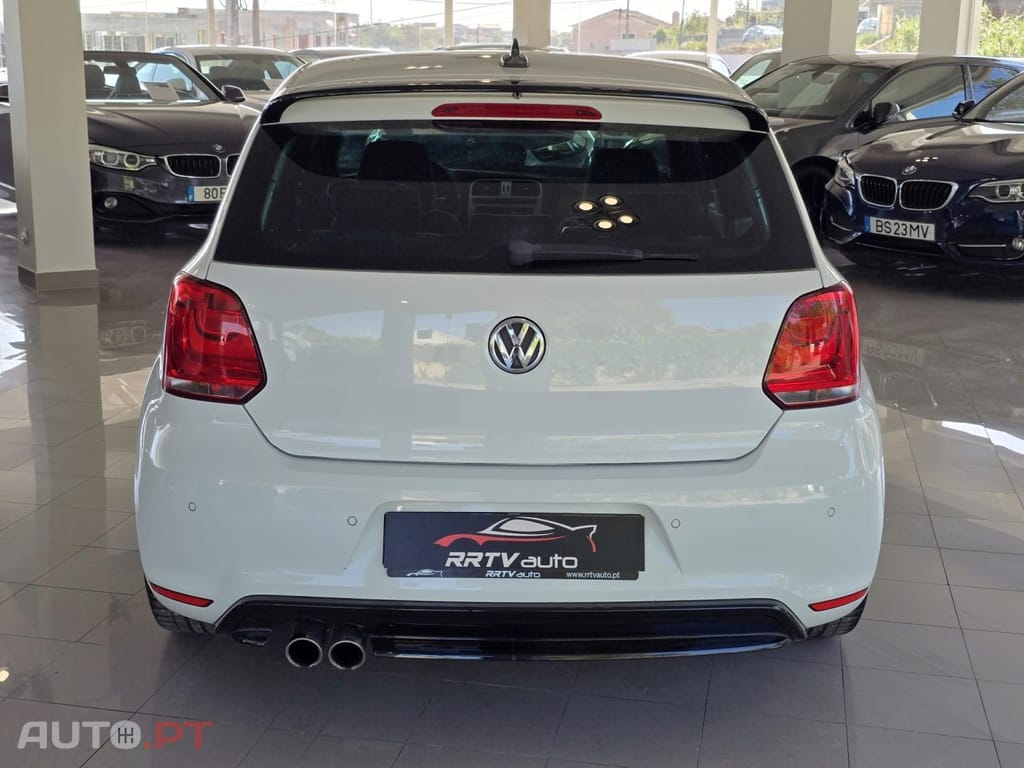 Volkswagen Polo 2.0 TSI R WRC