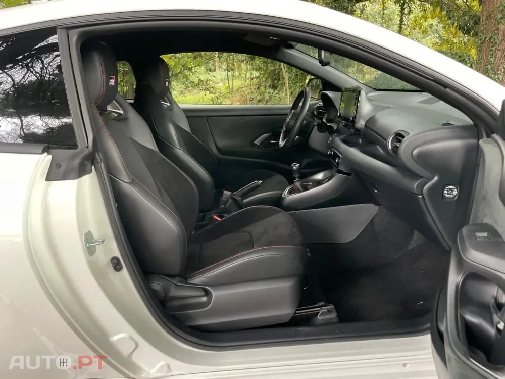 Toyota GR Yaris c/ High-Performance-Pack
