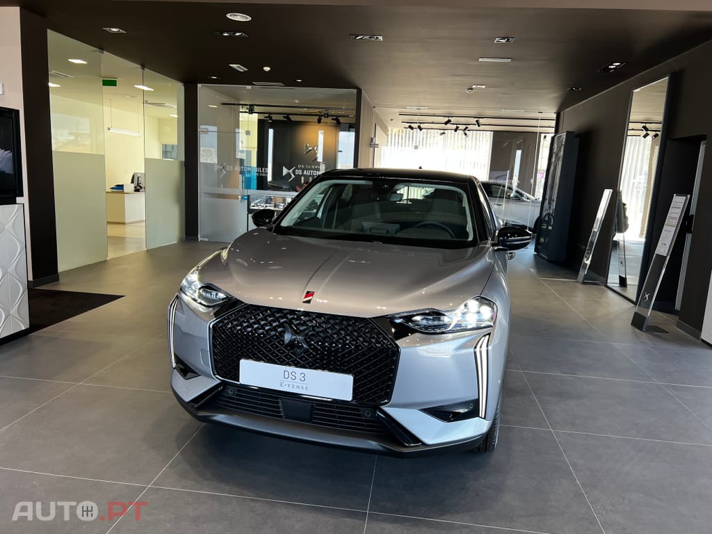 DS DS3 E-Tense Esprit de Voyage