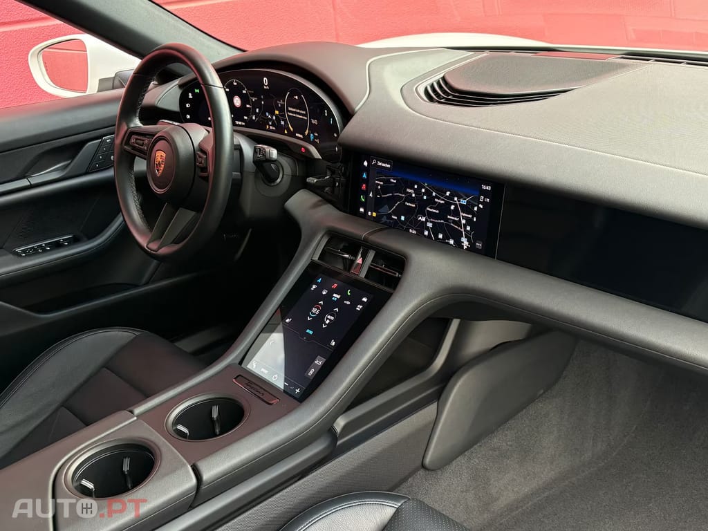 Porsche Taycan CT 4