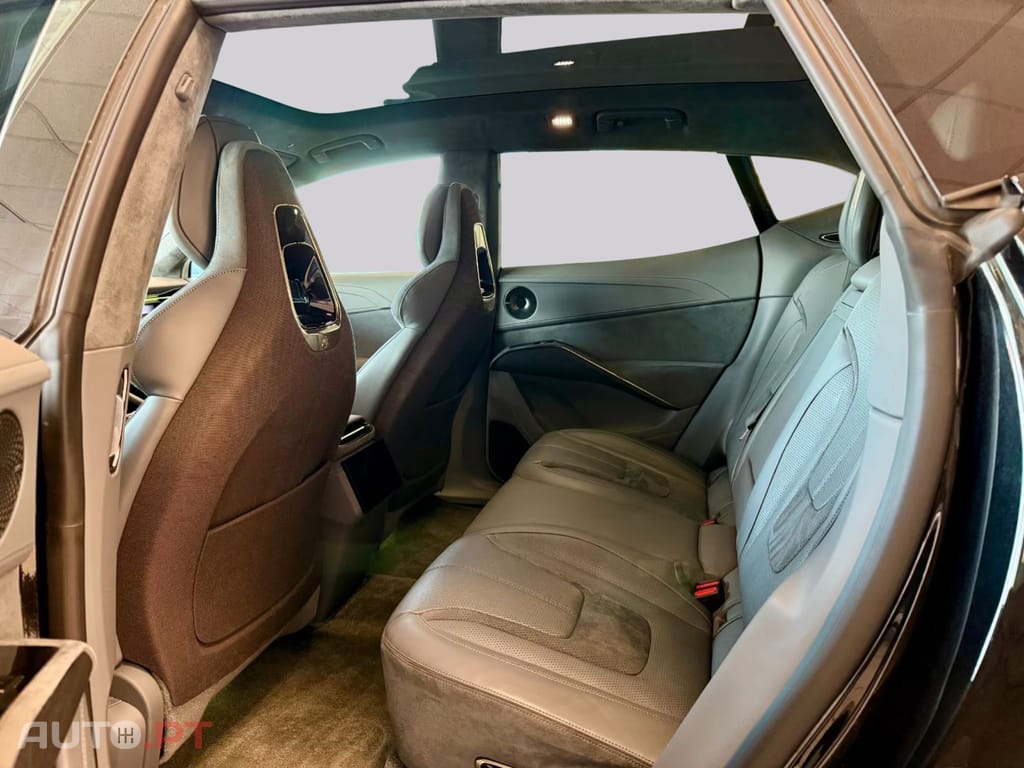 Lotus Eletre R Dynamic I.V.A DEDUTIVEL 