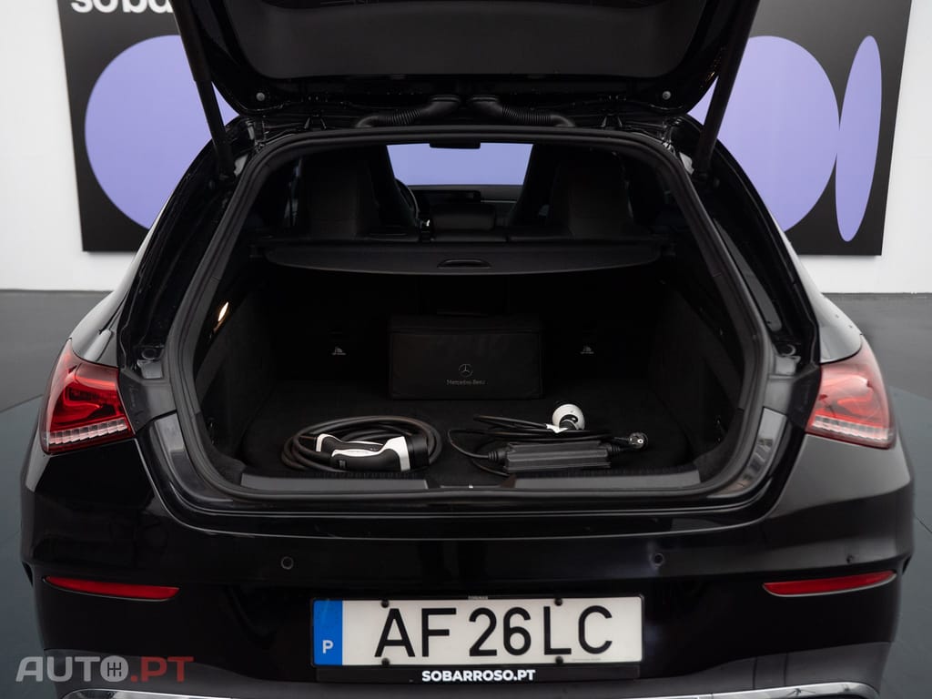 Mercedes-Benz CLA 250 e Shooting Brake AMG Line