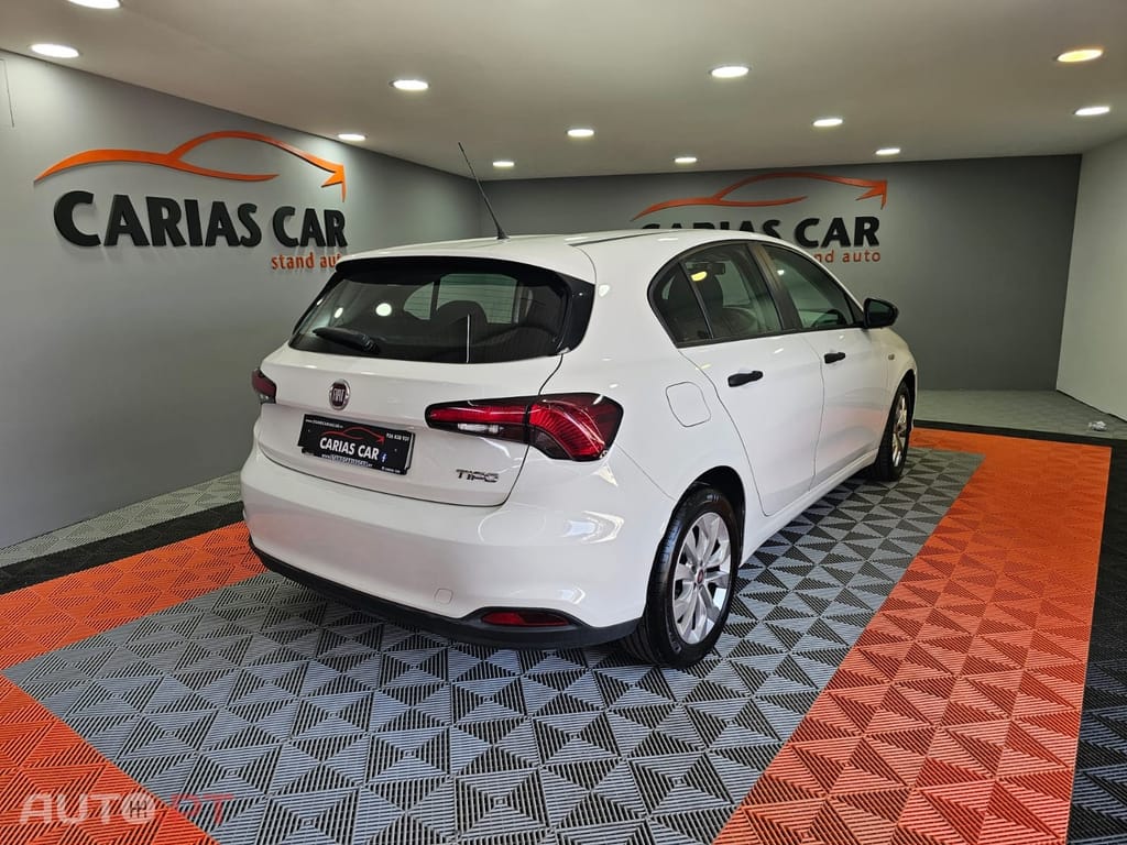 Fiat Tipo 1.3 M-Jet Lounge