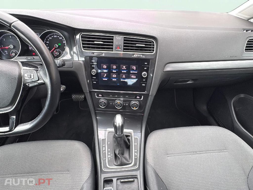 Volkswagen Golf Variant 1.6 TDi Confortline DSG