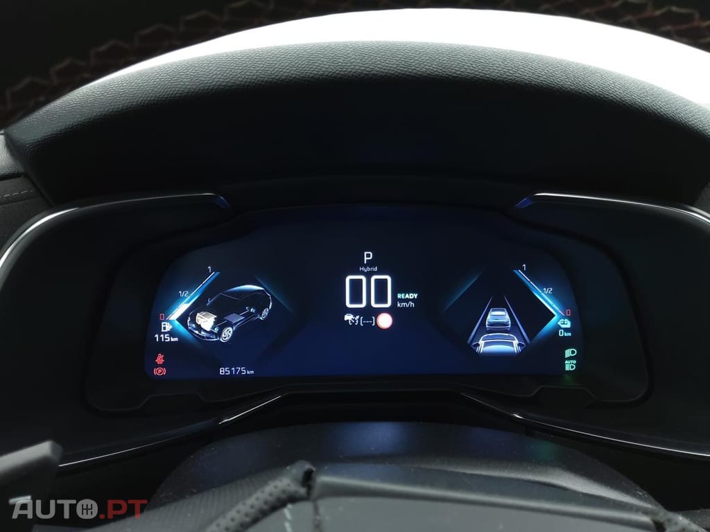 DS DS7 Crossback E-Tense Performance Line+ EAT8