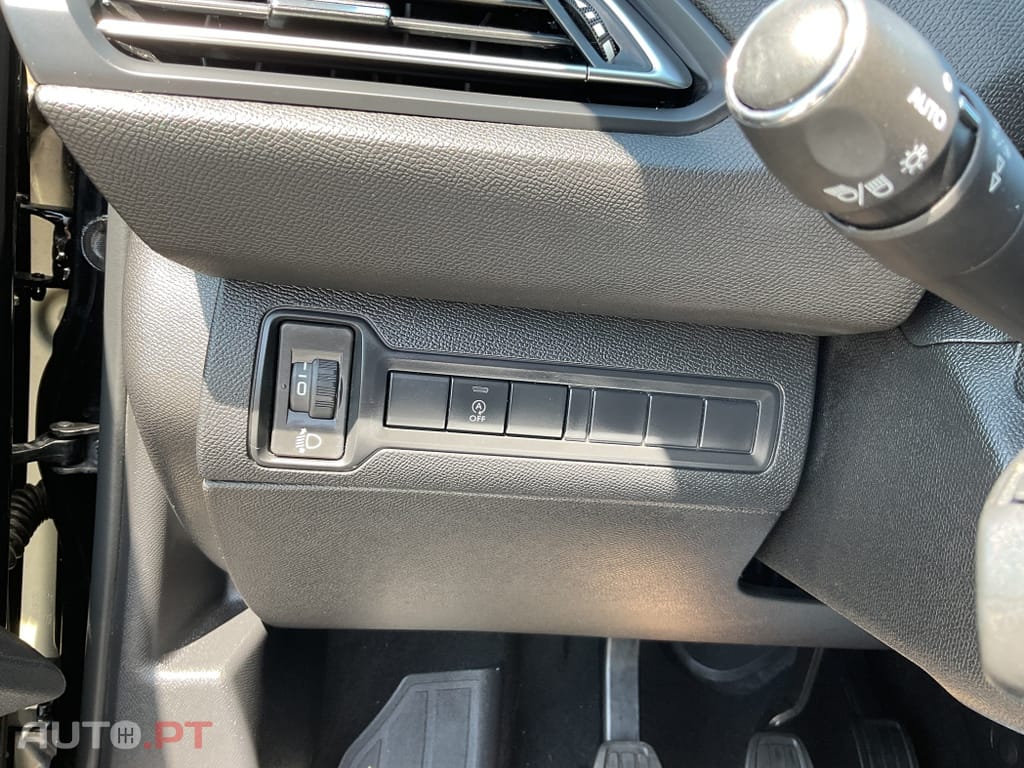 Peugeot 308 1.5 BlueHDi Style