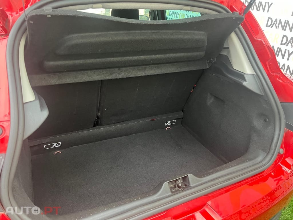 Renault Clio (Energy) TCe 90 Start & Stop LIMITED