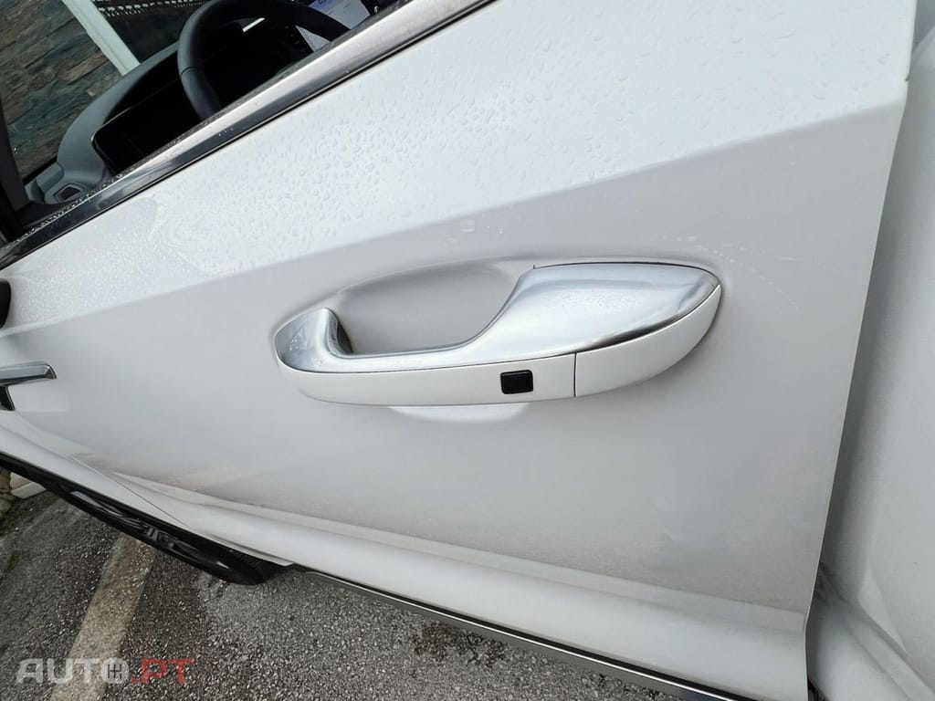 Kia Sorento 1.6 T-GDI PHEV Concept+SRF