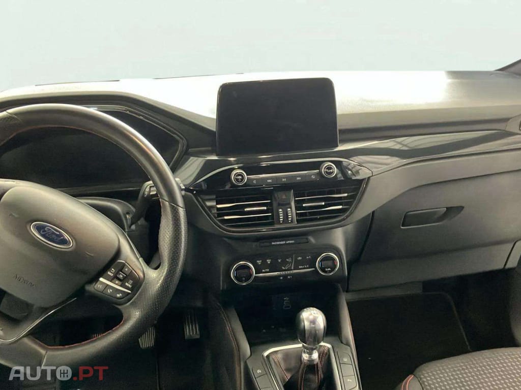 Ford Kuga 1.5 EcoBoost ST-Line