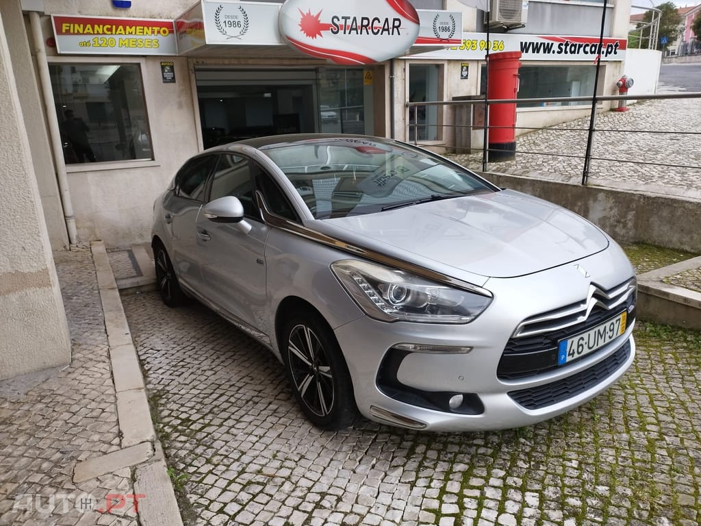 Citroen DS5 2.0 HDi Hybrid4 So Chic CMP6