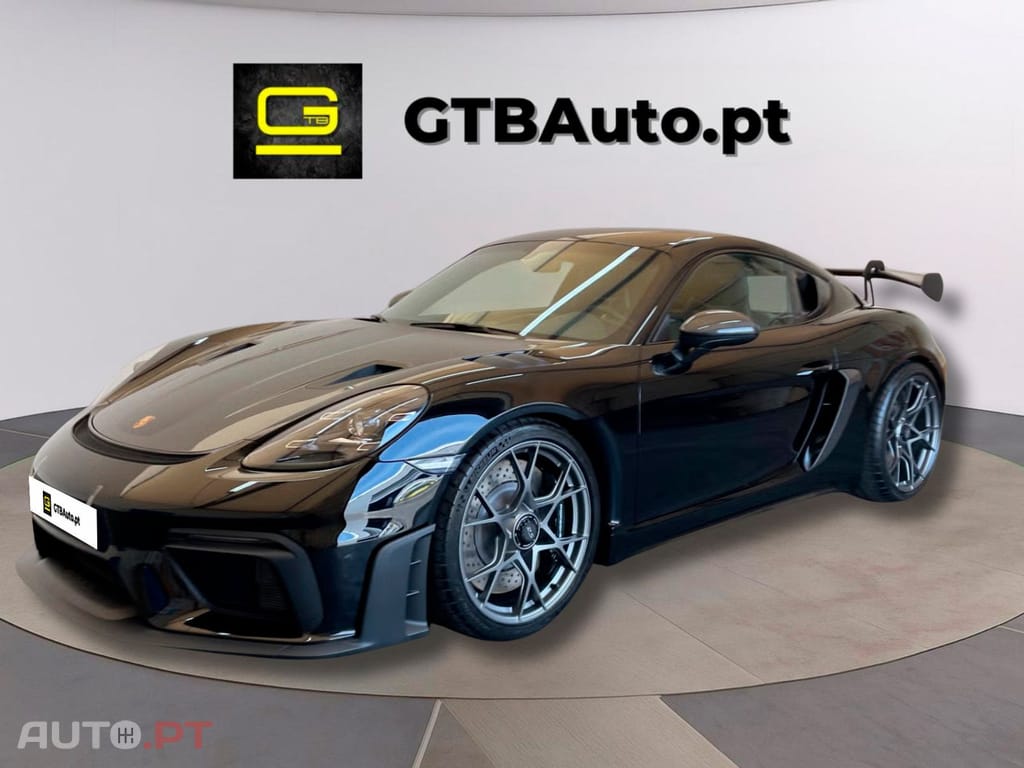 Porsche 718 GT4 RS 