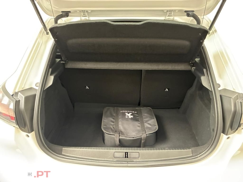 Peugeot E-208 50 kWh Active Pack