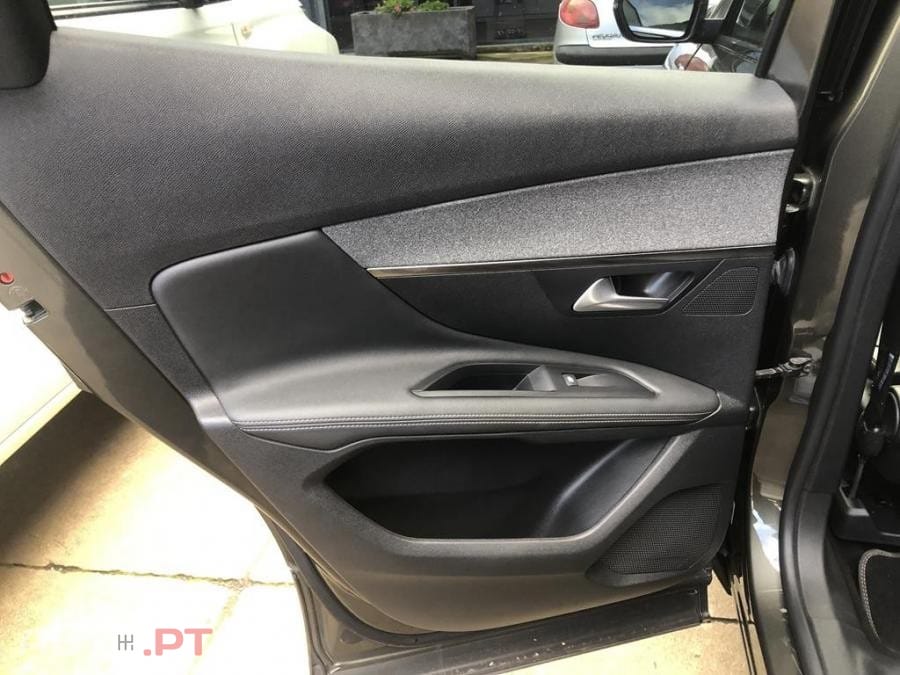Peugeot 3008 1.6 Hybrid GT e-EAT8