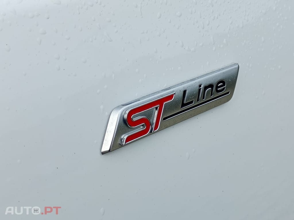 Ford Focus SW 1.0 EcoBoost MHEV ST-Line