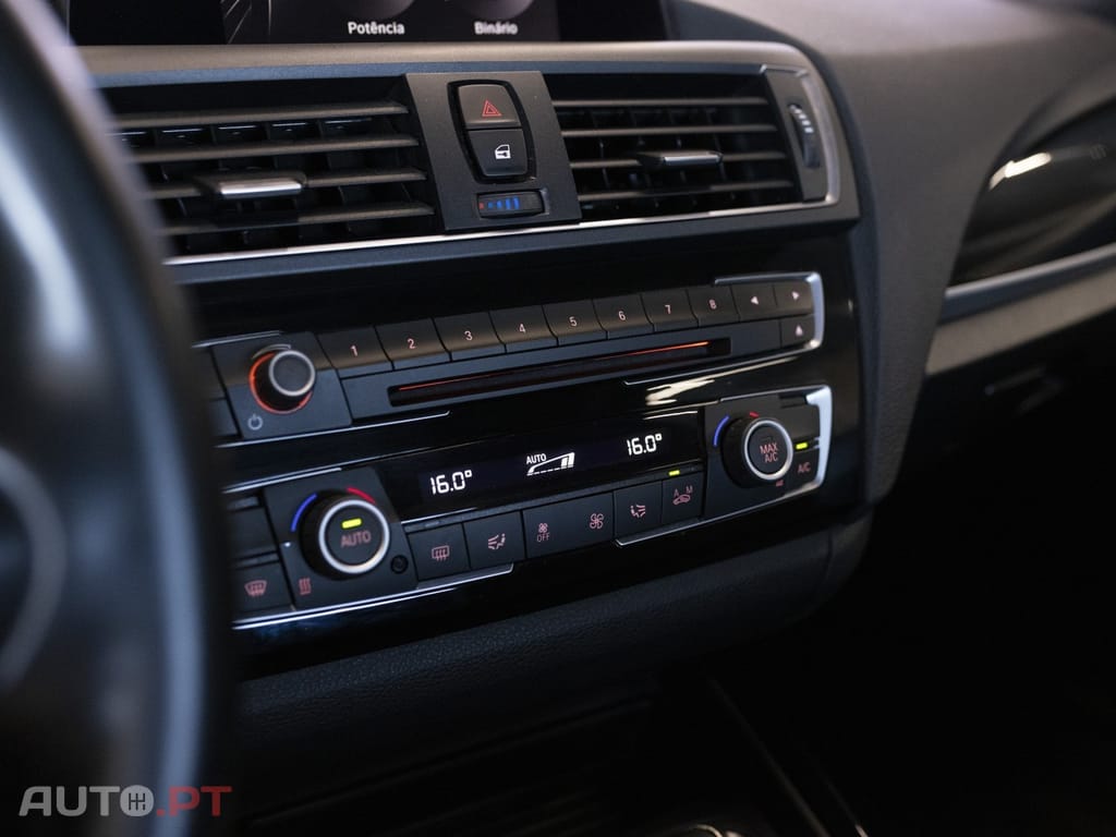 BMW 218 i Coupe Pack M