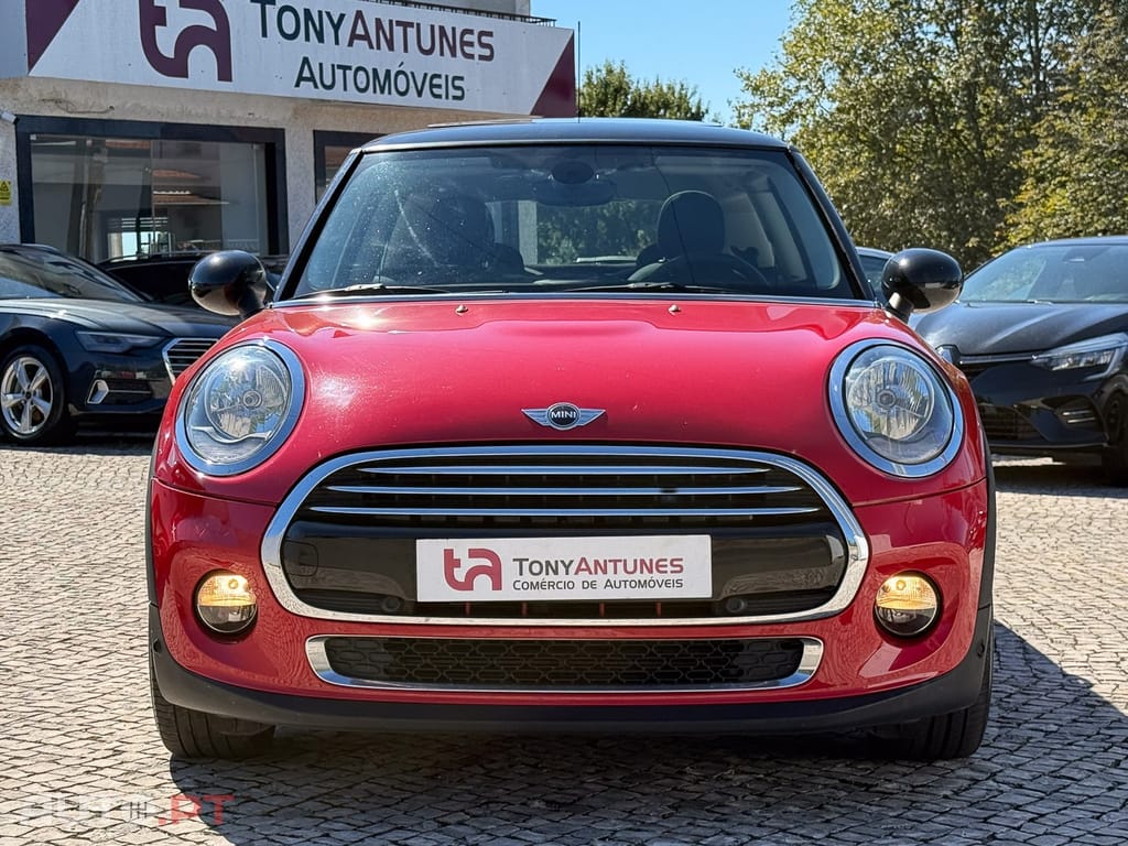 MINI Cooper Cooper D