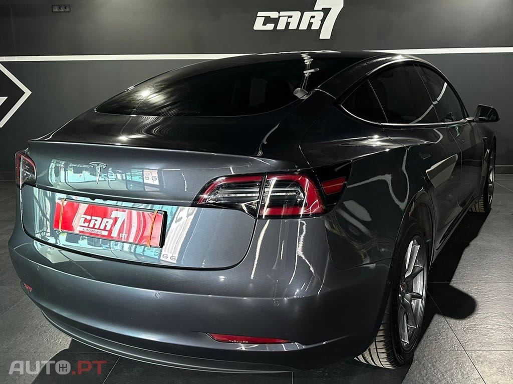 Tesla Model 3 Long-Range Dual Motor AWD
