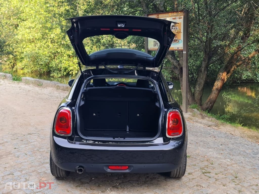 MINI Cooper One D