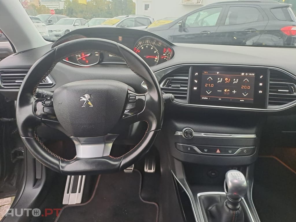 Peugeot 308 PureTech 110 Stop & Start Allure