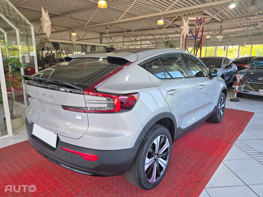 Volvo C40 Recharge Core