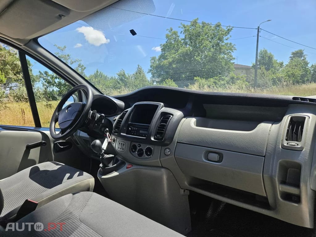 Opel Vivaro 2.0 CDTi L2H1 2.9T