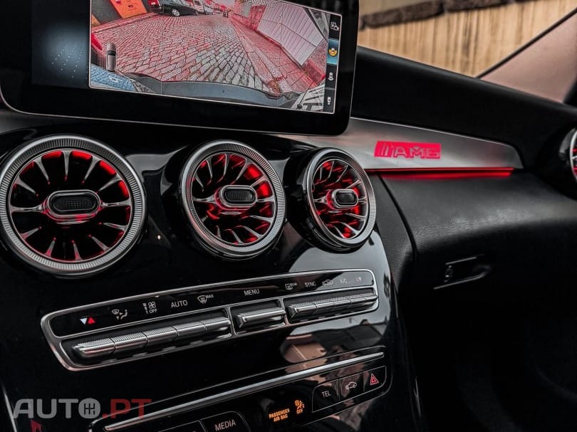 Mercedes-Benz C 220 d Station 9G-TRONIC AMG Line