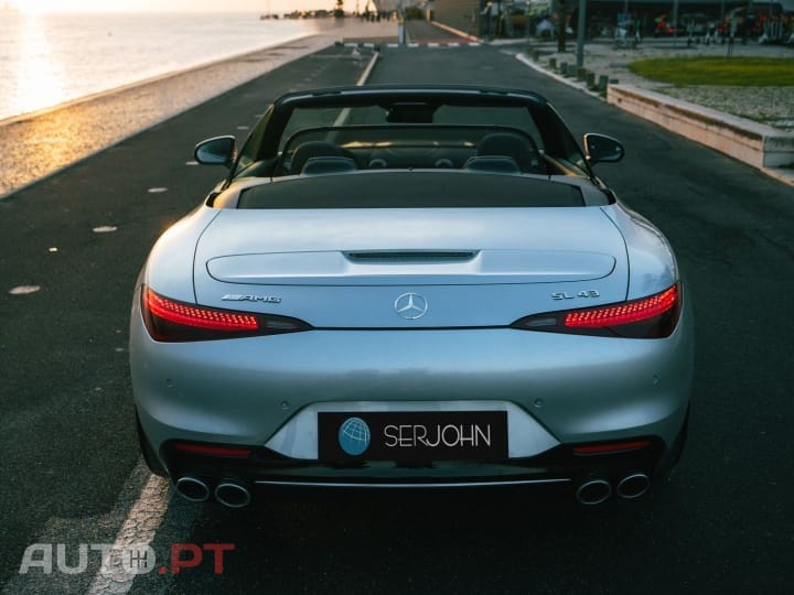 Mercedes-Benz SL 43 AMG Standard
