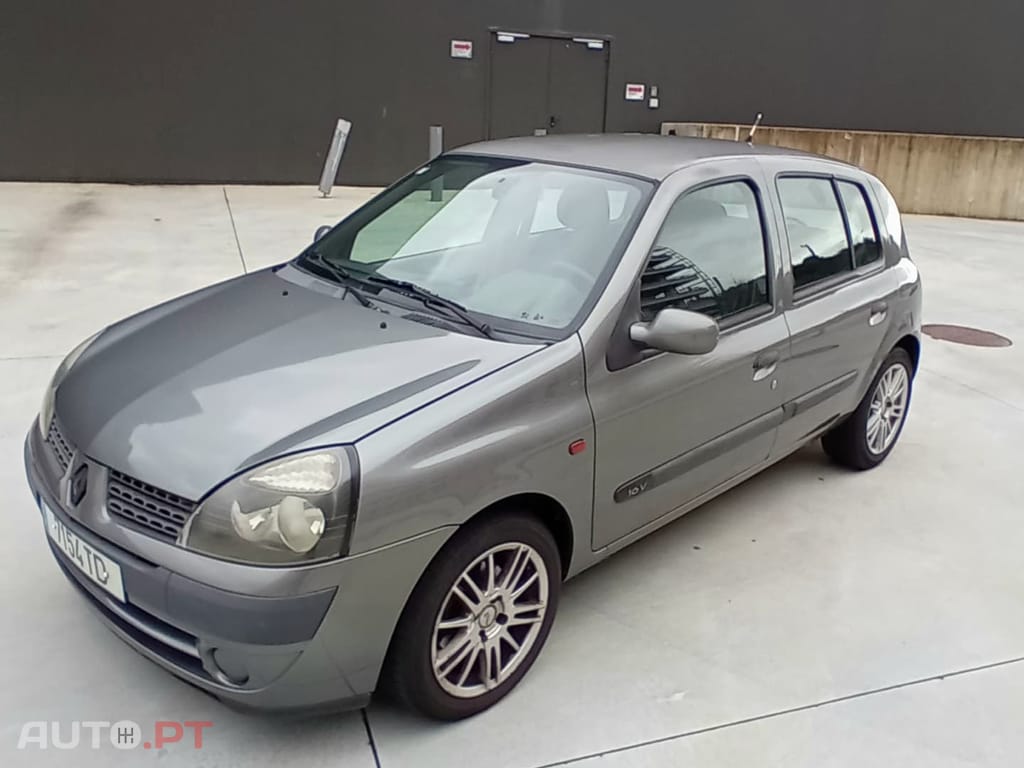 Renault Clio 1.2  16 V